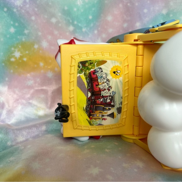 Disney Merch - Picture 5 of 9